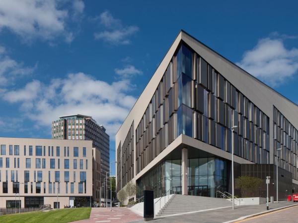 University Of Strathclyde - Technology And Innovation Centre